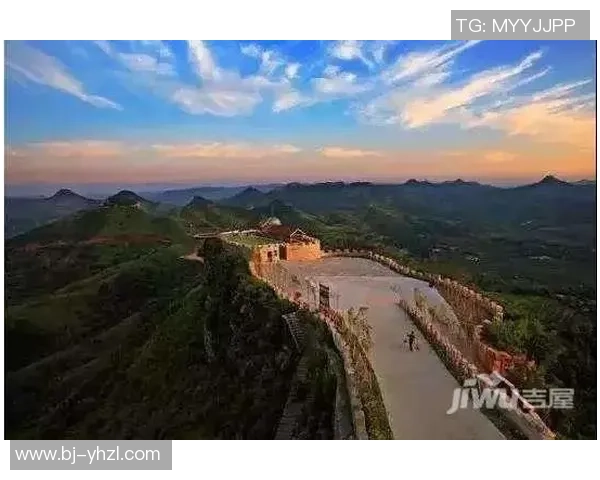 “爷爷老家是山东沂蒙革新老区的,听到进场曲,眼角湿润了……” “爷爷老家是山东沂蒙革新老区的,听到进场曲,眼角湿润了……”