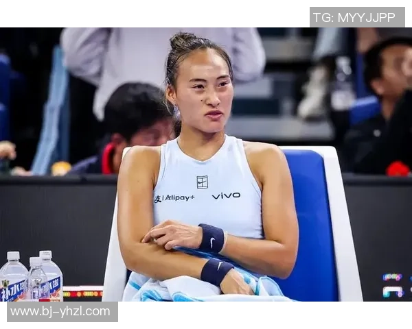 央视：郑钦文中网后肘部积液达100%，400米成果1分05秒