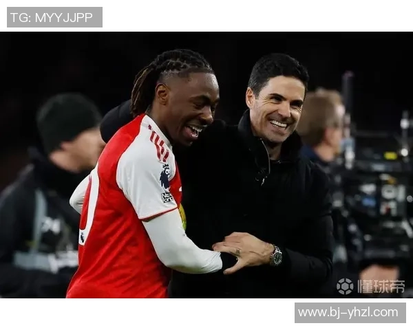 独立报:埃泽刚加盟时较拘束,放在左边进攻方位能发挥创造力 独立报:埃泽刚加盟时较拘束,放在左边进攻方位能发挥创造力